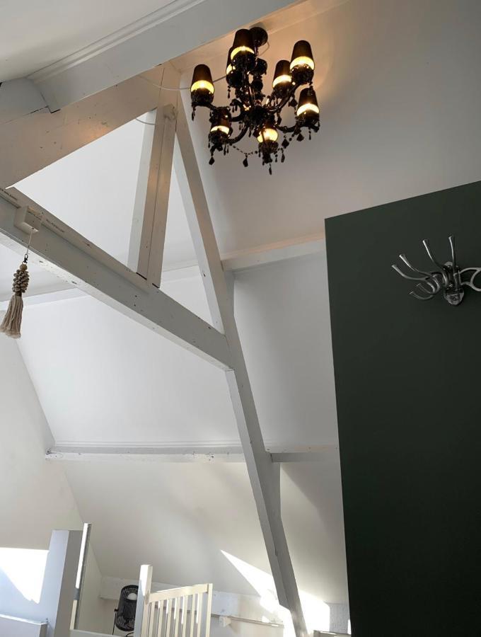 Tiny House Lindenhouse Bed and Breakfast Heemstede Buitenkant foto